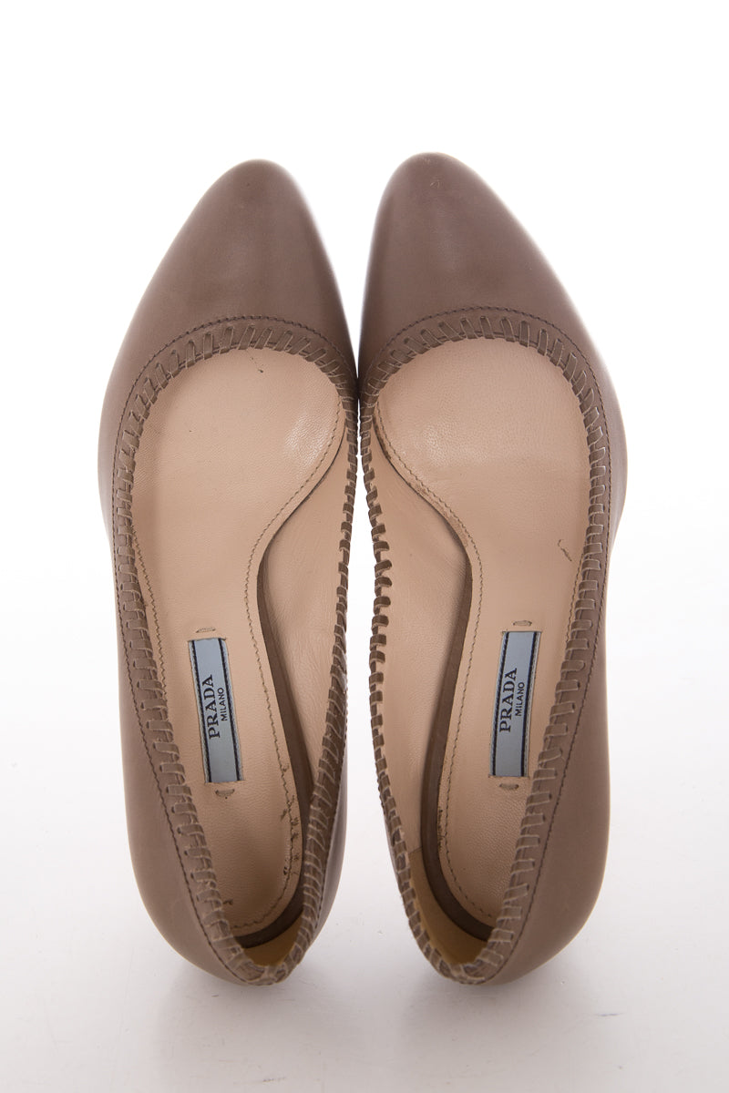 Prada Taupe Leather Pumps SZ 38