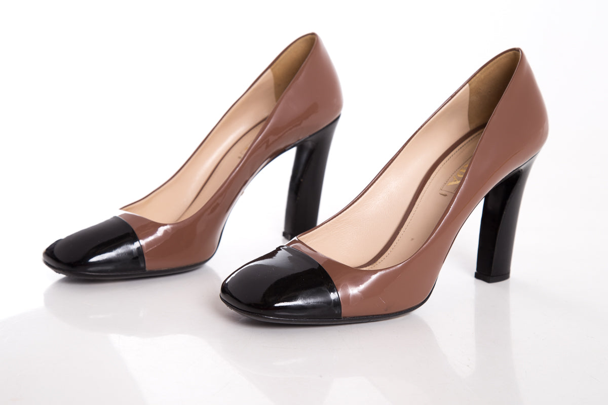 Prada Brown & Black Patent Heels SZ 40