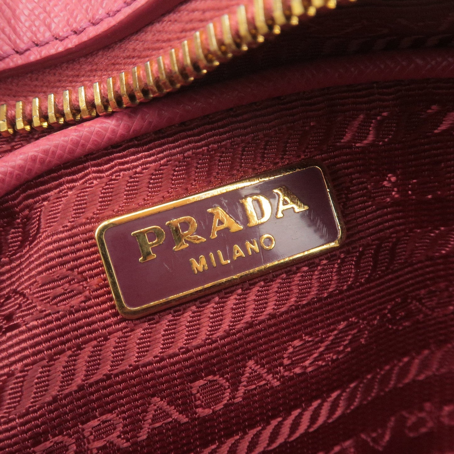 PRADA Logo Leather Crossbody Shoulder Bag Pink 1N1674