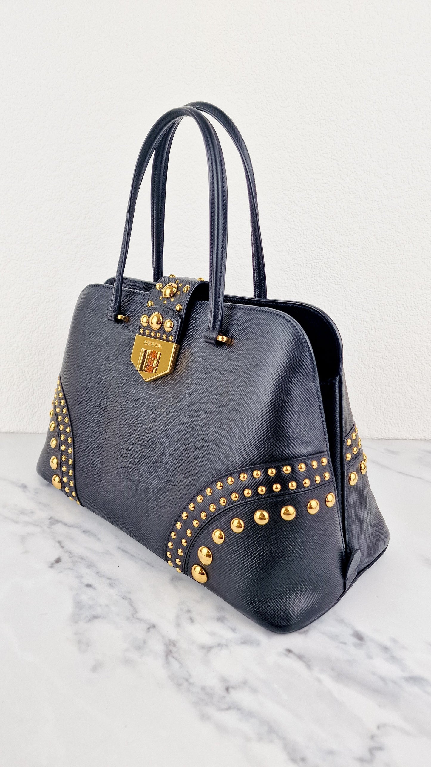 Prada Saffiano Cuir Handbag in Black Leather with Gold Studs - Handbag Prada BN2753