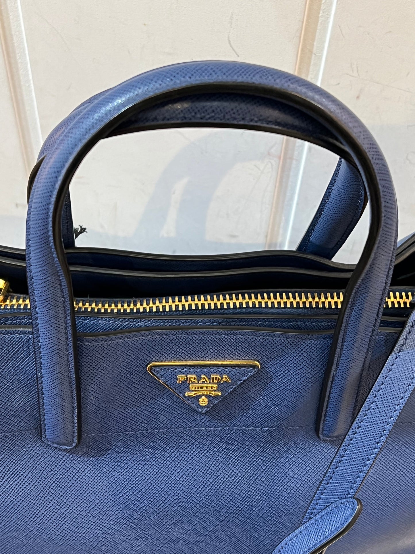 PRADA CONVERTIBLE SAFFIANO LEATHER TOTE