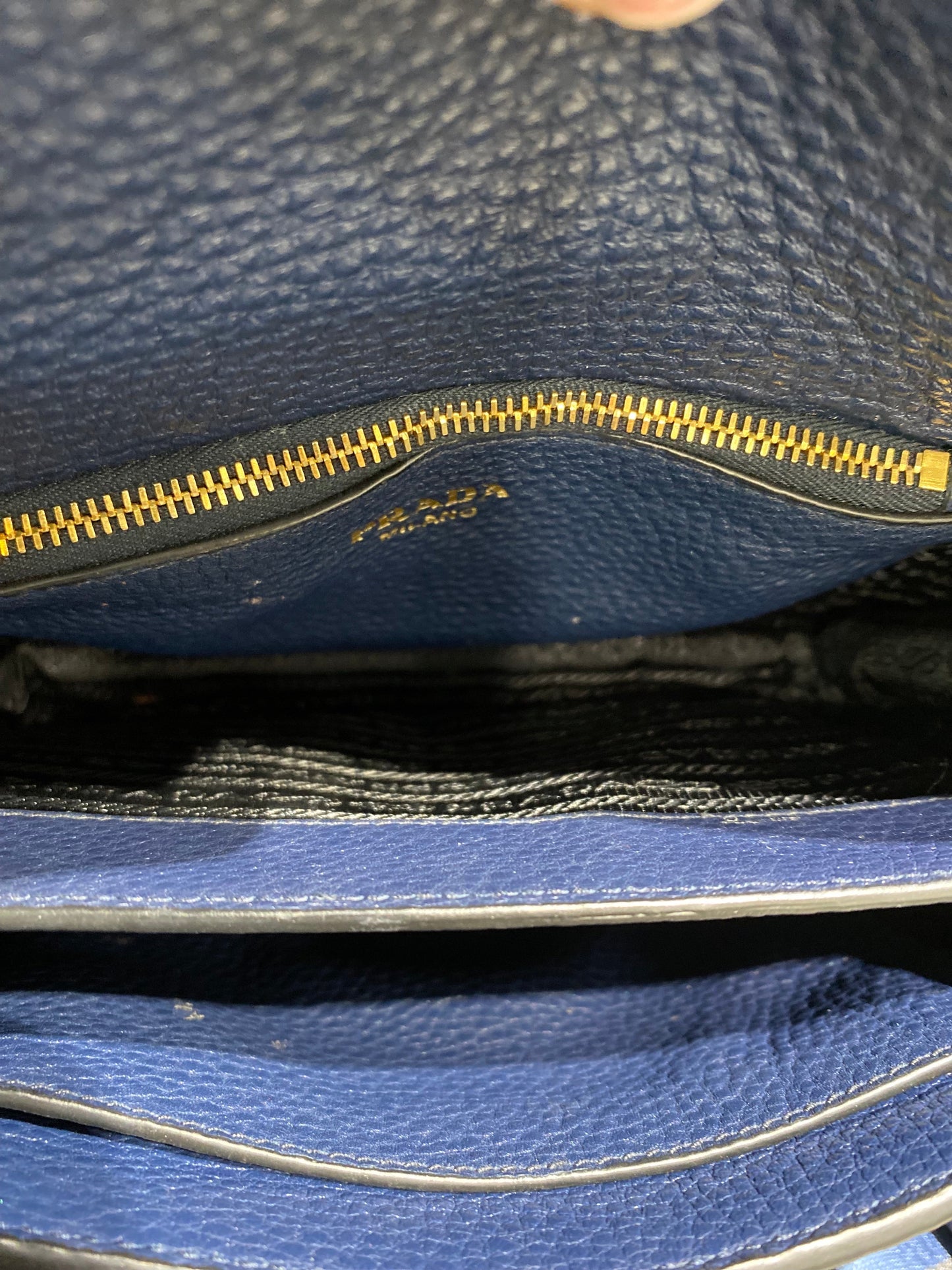 PRADA VITELLO DAINO FLAP CROSSBODY BAG