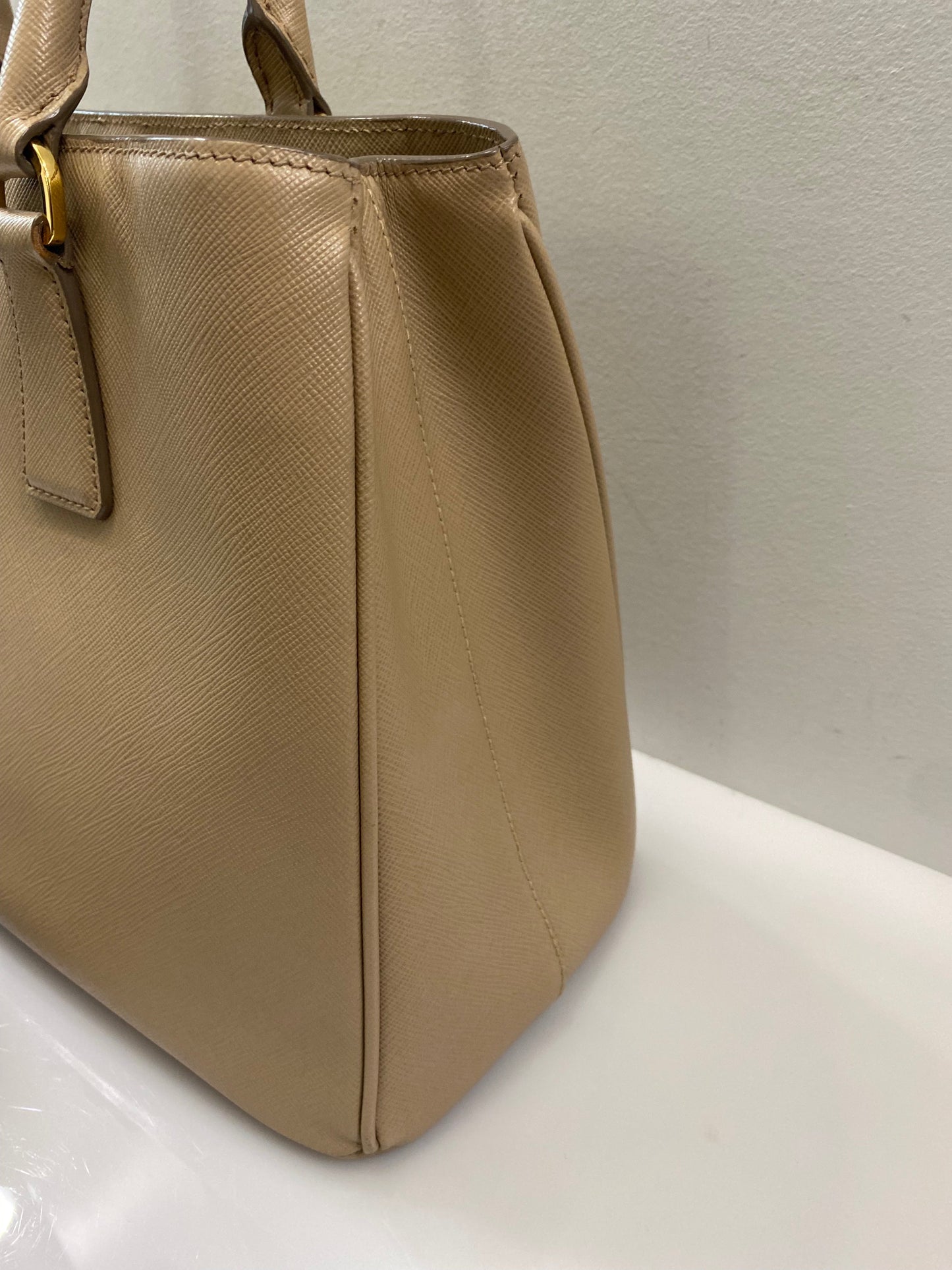 PRADA SAFFIANO LUX LEATHER GALLERIA TOTE BAG