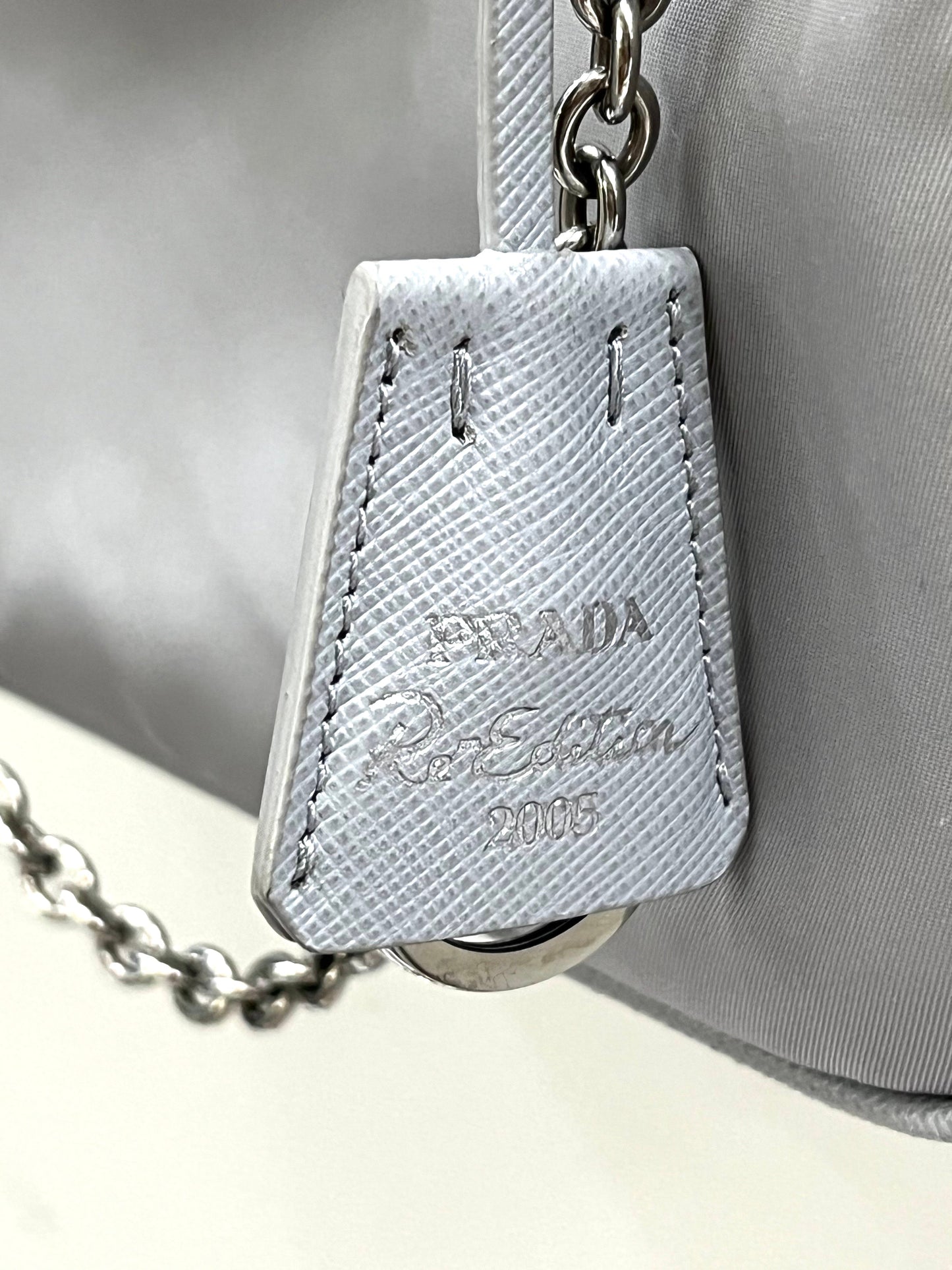 PRADA RE-EDITION 2005 RE NYLON SHOULDER BAG