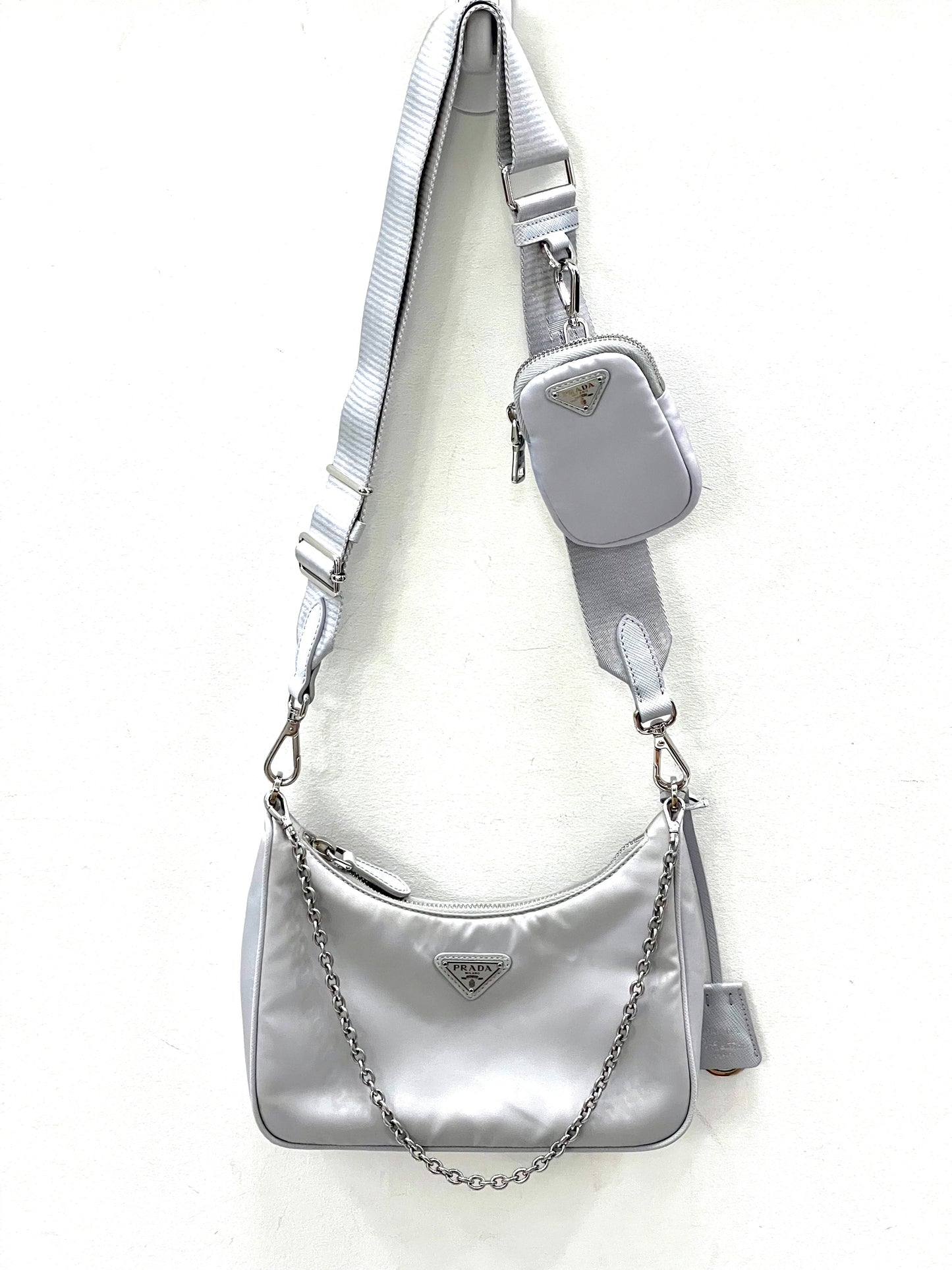 PRADA RE-EDITION 2005 RE NYLON SHOULDER BAG