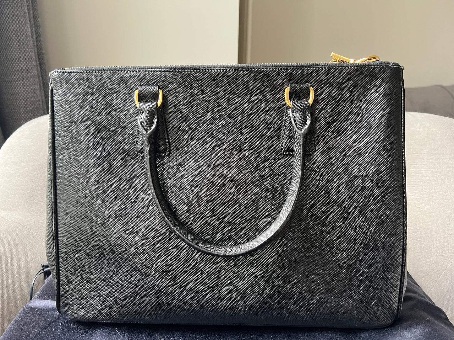 Prada Black Medium Galleria Saffiano Tote (RRP £3,100)