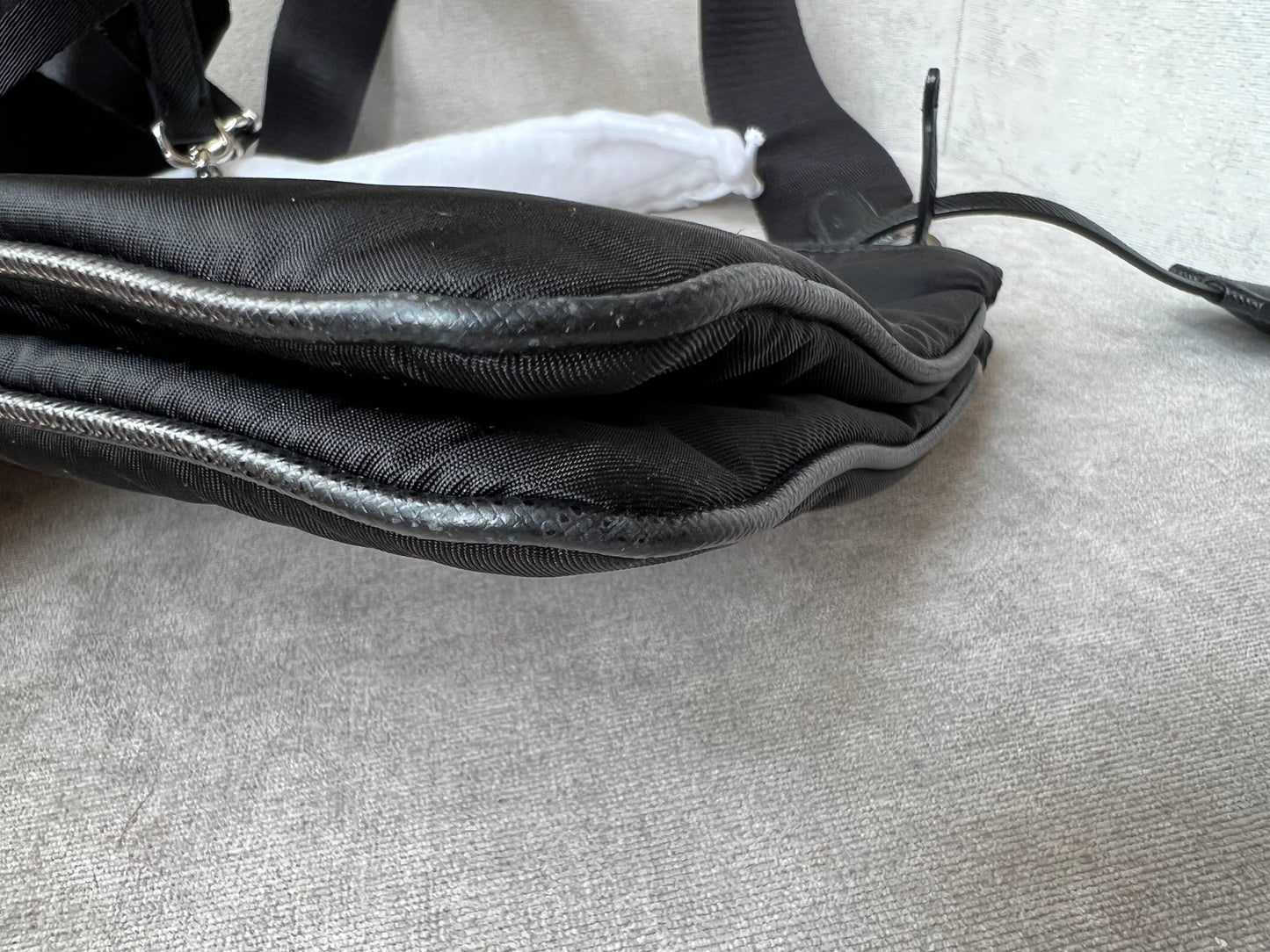 Prada Re-edition 2000 Black Re-Nylon Shoulder Bag (RRP £1,450)