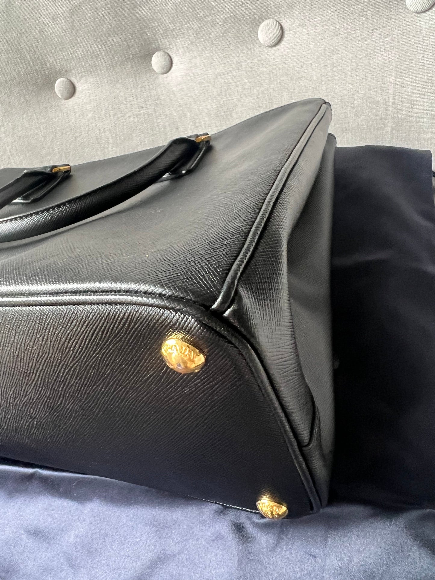 Prada Black Medium Galleria Saffiano Tote (RRP £3,100)