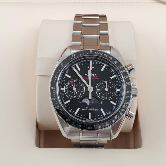 Omega  Speedmaster Moonwatch Co-Axial Moonphase Watch